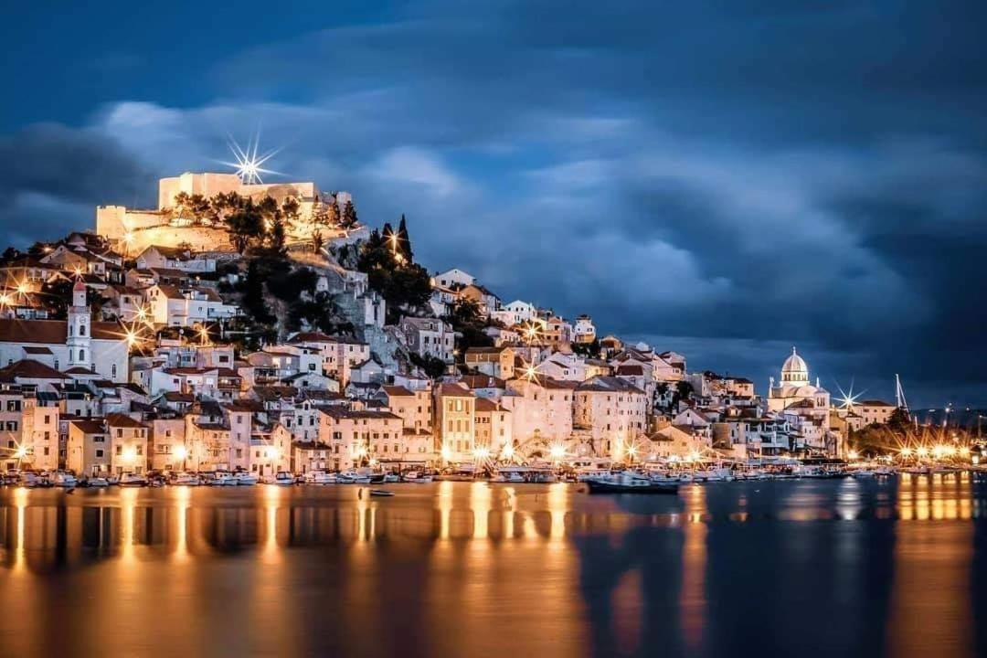 Glorianita Sweethome,Centro, Free Parking,Self Check- In Sibenik Exterior photo